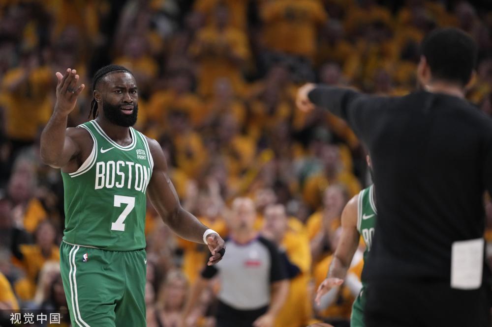 政差距不断 政差距不断