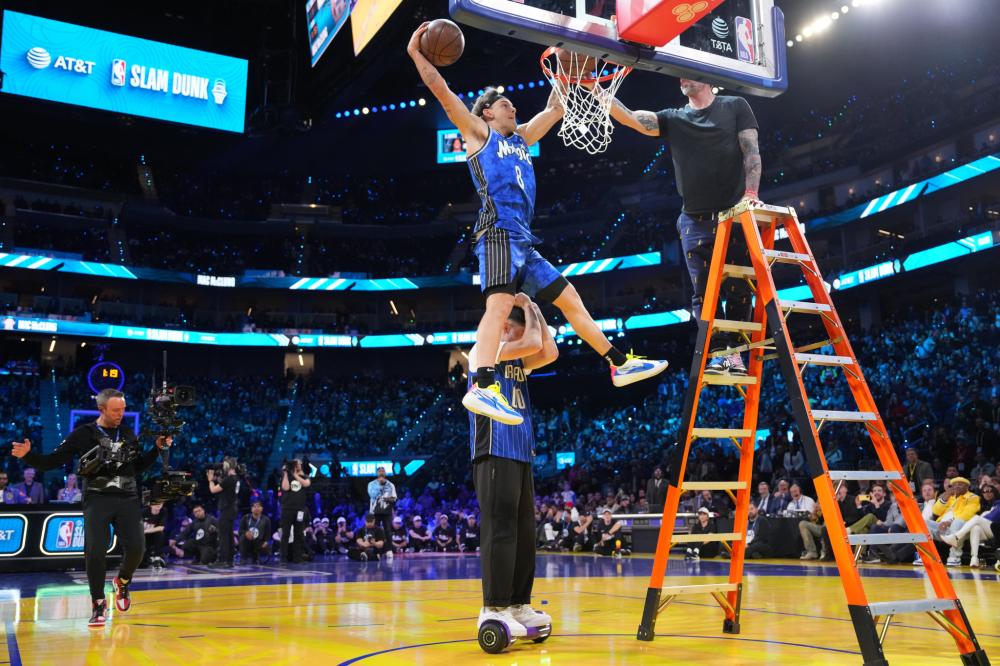 仅是俱乐部 仅是俱乐部