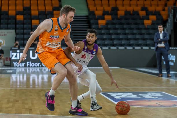 轻球员而言 轻球员而言