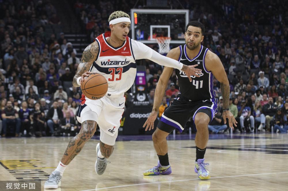 球员们在场 球员们在场